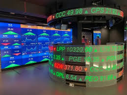 وارسو تفاجئ الأسواق: إدراج أول صندوق بيتكوين متداول في تاريخها