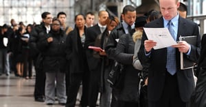 معدل البطالة داخل الولايات المتحدة يسجل انخفاضاً خلال إبريل الماضي