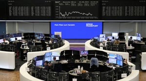 ارتفاع أسهم أوروبا وسط ترقب لقرار المركزي الأوروبي بشأن الفائدة