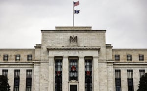صانعة سياسة بالفيدرالي الأمريكي توضح أسباب ارتفاع التضخم
