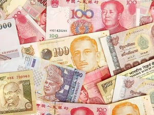 بسبب "ترامب".."بنك أوف أمريكا" يتوقع تراجع عملات الأسواق الناشئة 5% في 2025