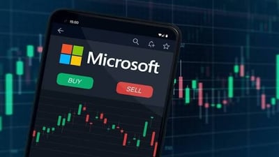 مايكروسوفت تتصدر سباق الذكاء الاصطناعي وتستهدف نموًا قياسيًا بحلول 2026"