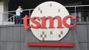 شركة TSMC ترفع إيراداتها بنسبة 30% في الربع الثالث