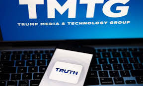 ترامب يعود إلى الواجهة من بوابة الكريبتو: Truth Social تتقدم بطلب لإطلاق صندوق بيتكوين فوري