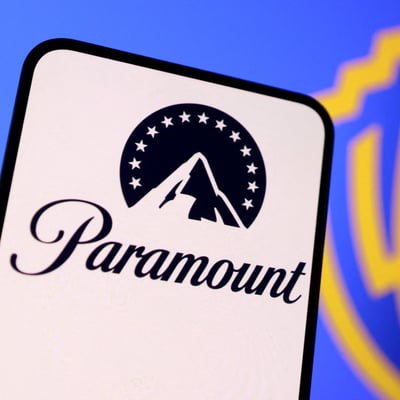 خلاف الاستحواذ مستمر: باراماونت تتمسك بعرض 30 دولارًا لسهم وارنر براذرز