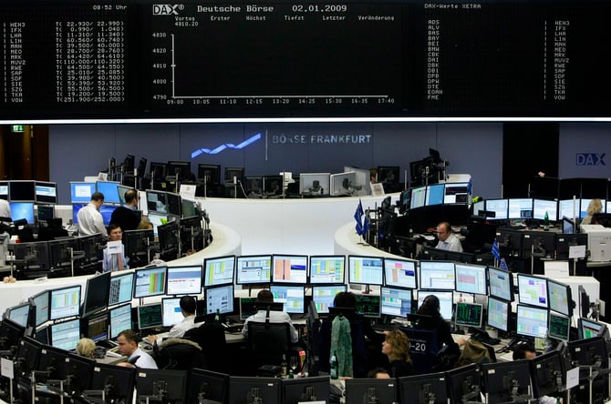 الأسهم الأوروبية تنهي تعاملات اليوم على ارتفاع جماعي وسط ترقب صدور بيانات اقتصادية