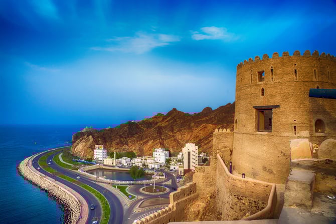 "موديز" ترفع تصنيف سلطنة عمان مع نظرة مستقبلية إيجابية