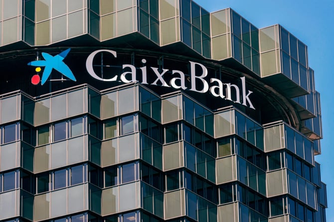 صافي ربح Caixabank الإسباني ينتعش للربع الأول بنسبة 21 في المائة نتيجة دخل الإقراض