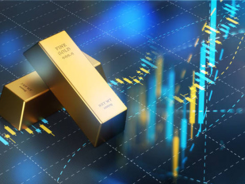 أسعار الذهب تنتعش بعد خسائر فادحة حيث فاجأ بنك اليابان الأسواق مع ارتفاع النحاس