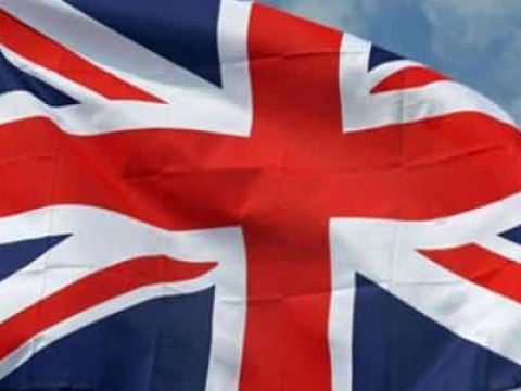 بنوك المملكة المتحدة تعلن وقف صفقات الرهن العقاري بسبب توقعات الفائدة