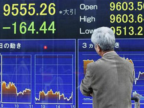 الأسهم اليابانية تسجل ارتفاعاً بالرغم من صدور بيانات اقتصادية سلبية