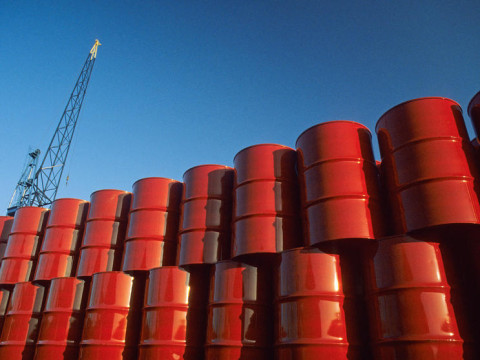 معهد البترول الأمريكي يعلن عن ارتفاع مخزونات النفط 7.8 مليون برميل خلال الأسبوع الماضي