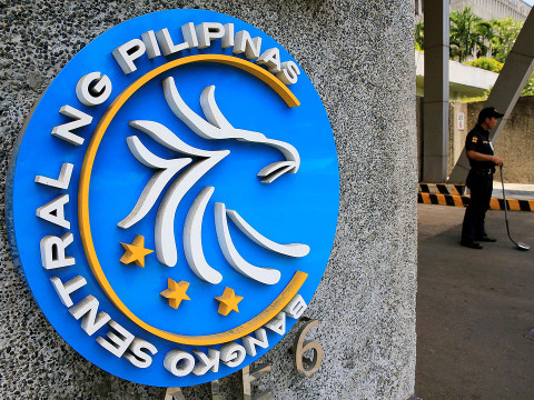 البنك المركزي الفلبيني يتوقع عجزاً في الحساب الجاري لعام 2023