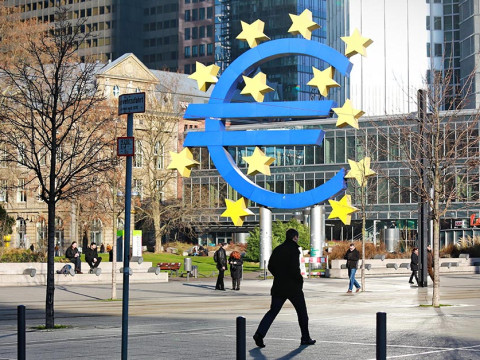 منطقة اليورو تبدأ في تسجيل فائضاً في ميزان المعاملات الجارية خلال نوفمبر 2022