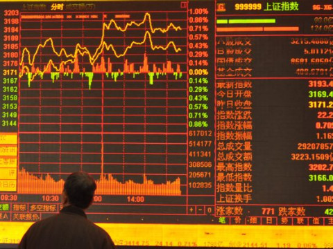 الأسهم الصينية ثابتة مع ضعف معنويات المستثمرين في ظل ارتفاع أسهم هونج كونج