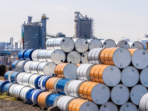 أمريكا تسعى لشراء 3 ملايين برميل من النفط لصالح الاحتياطي الاستراتيجي