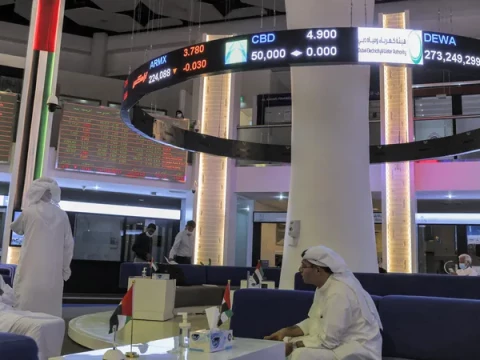 سوقا "أبو ظبي" و"دبي" يغلقان جلسة اليوم على ارتفاع