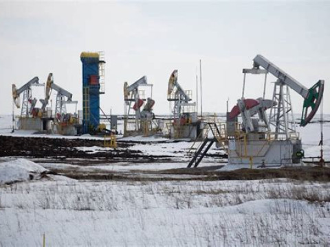 انخفاض إنتاج روسيا من النفط بنحو 300 ألف برميل منذ بداية مارس الحالي