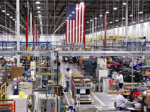 الإنتاج الصناعي في الولايات المتحدة يستقر خلال فبراير الماضي