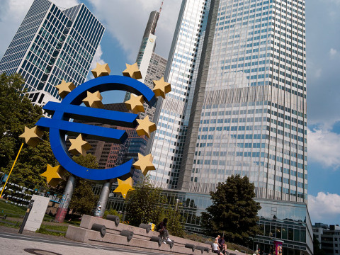 ارتفاع معدل التضخم في منطقة اليورو لشهر فبراير الماضي ويتجاوز توقعات الأسواق