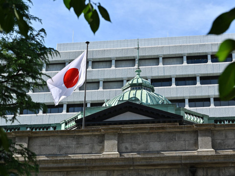 ارتفاع أسعار الفائدة في اليابان يزيد من ديونها مع تأخر الميزانية المتوازنة