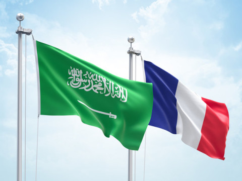 السعودية توقع 24 اتفاقية استثمارية مع فرنسا بقيمة 3 مليارات يورو