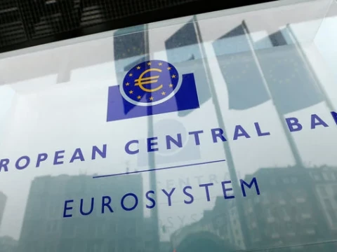 المركزي الأوروبي يرفع سعر الفائدة بواقع  50 نقطة