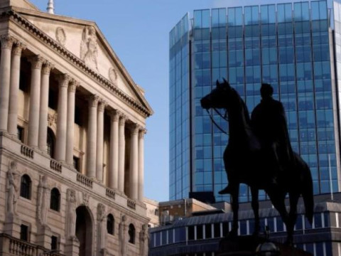 بنك إنجلترا يجري مسحاً حول أراء المستهلكين بشأن معدل التضخم الأوروبي في 2023