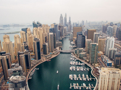 الاقتصاد الإماراتي ينمو بـ 7.6% خلال 2022.. الأعلى في عقد