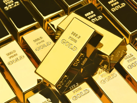 الذهب يسجل ارتفاعاً خلال اليوم ويسعى لمحو خسائر الأسبوع الماضي