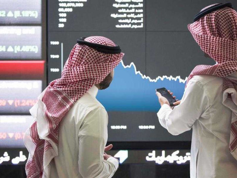الأسهم السعودية تنهي تعاملات اليوم على تراجع وللجلسة الثالثة على التوالي
