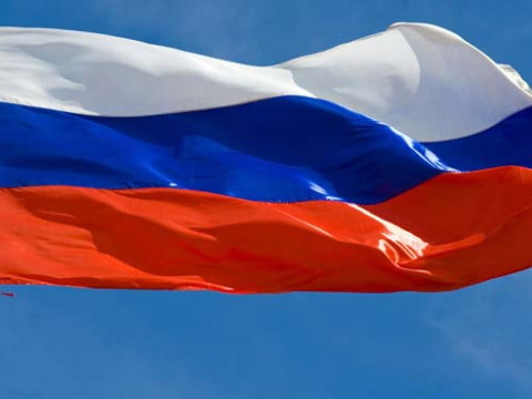 ارتفاع احتياطيات روسيا من الذهب والعملات إلى 590 مليار دولار