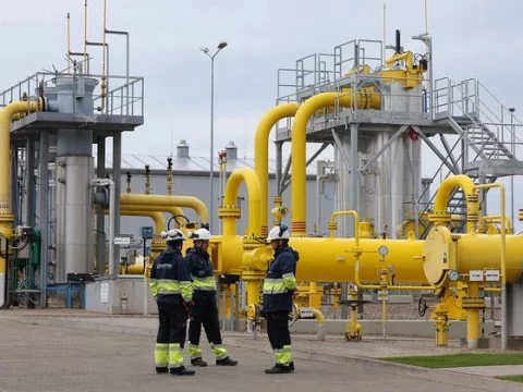 أسعار الغاز الطبيعي في أوروبا تتراجع عقب طقس أكثر استقراراً