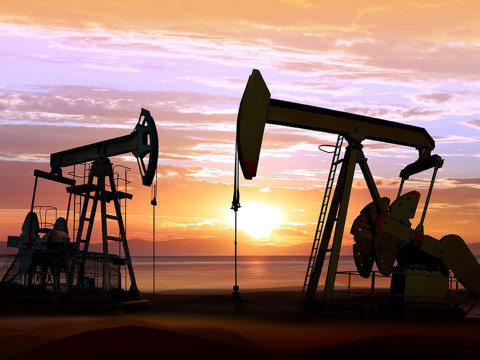 أسعار النفط ترتفع على خلفية تفاؤل الصين  وتجاهل السوق زيادة المخزونات الأمريكية