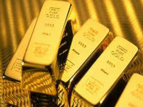 الذهب يسجل استقراراً خلال التعاملات الصباحية وسط ارتفاع طفيف للدولار