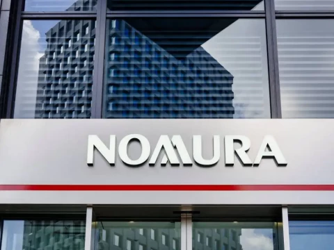 صافي أرباح نومورا اليابانية يتضاعف خلال الربع الثاني بفضل الشركات المحلية القوية