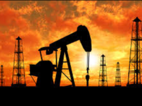هبوط في اسعار النفط نتيجة زيادة المخزون الامريكي