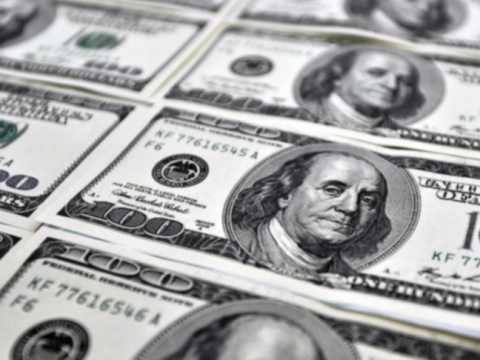 الدولار يرتفع وسط المضاربة على الرئيس القادم للاحتياطي الفدرالي