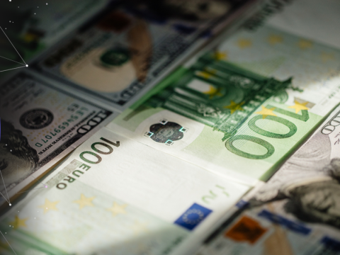تراجع العملة الموحدة اليورو أمام الدولار الأمريكي في أولى جلسات هذا العام