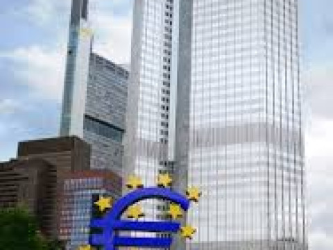 المزيد من الأموال الإضافية يُطالبها البنك المركزي الأوروبي