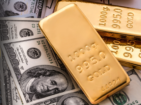 انخفاض أسعار الذهب للمره الأولى في 4 جلسات
