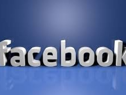 انخفاض سهم ” فيسبوك ” بأكثر من 4 بالمائة