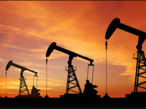 استقرار اسعار النفط و اقتراب خام برنت من اعلى مستوى