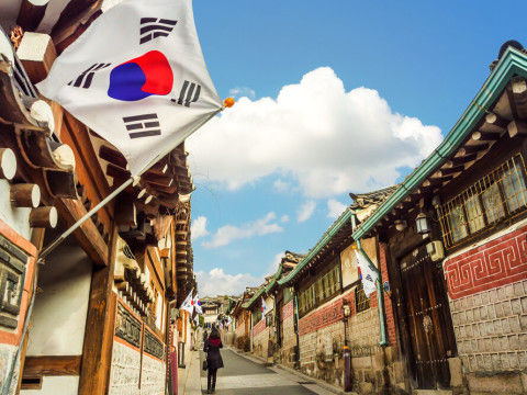 كوريا الجنوبية تشير  إلى تفاقم الركود الاقتصادي  حتى منتصف العام المقبل