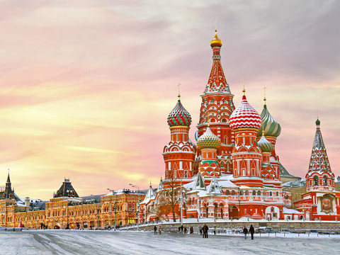 روسيا تعمل على تمديد ضوابط رأس المال وسط ضغوط اقتصادية متواصلة