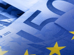 تباطؤ النمو بأوروبا قد يؤثر على أداء اليورو