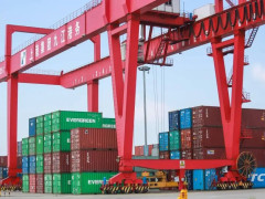 الصادرات والواردات الصينية تتراجع في مارس بمعدل يفوق التوقعات