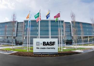 شركة BASF الألمانية تسجل تراجع  طفيفًا في أرباح الربع الأول ولكنها تجاوزت التوقعات