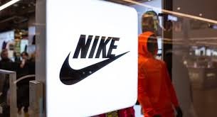 شركة Nike ترفع صافي أرباحها بمقدار 1.5 مرة في الربع المالي الرابع