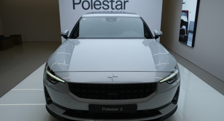 Polestar تكشف عن سيارة كهربائية جديدة في معرض شنغهاي للسيارات